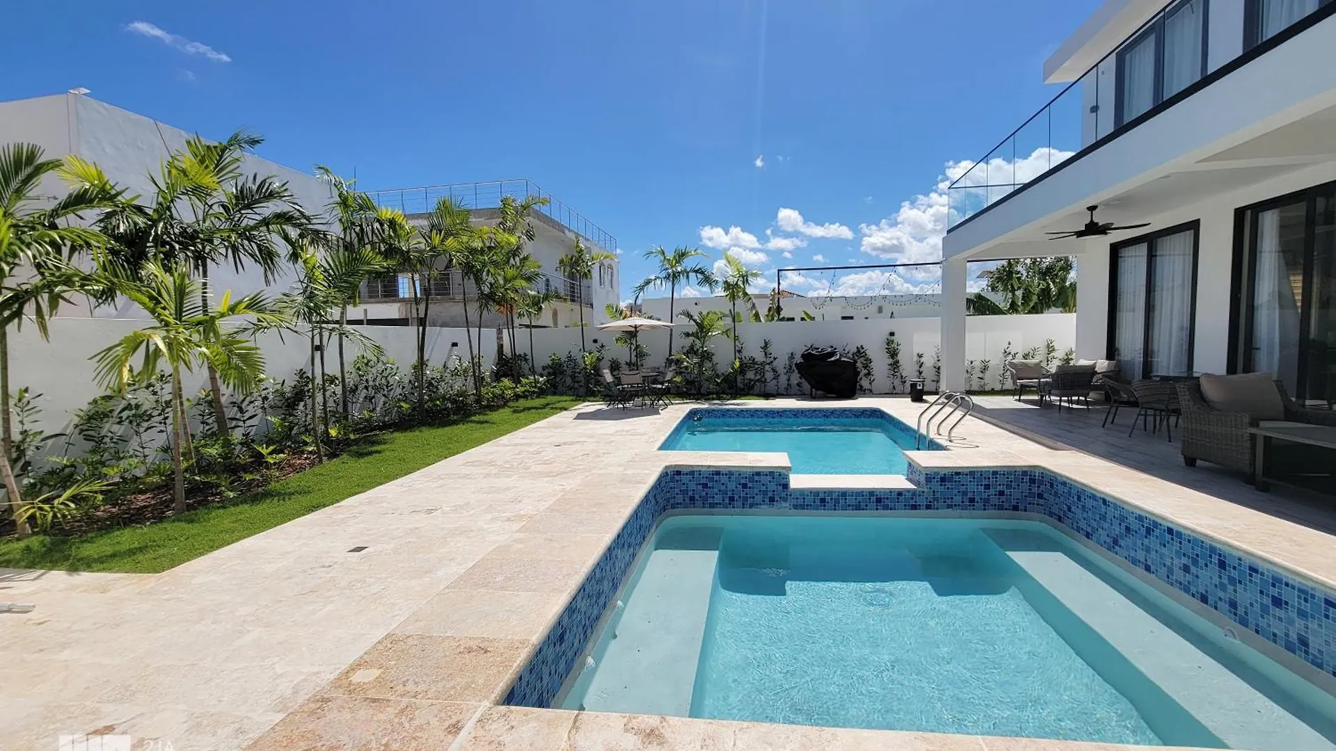 2Ja Management Group - Sov Properties Sosua
