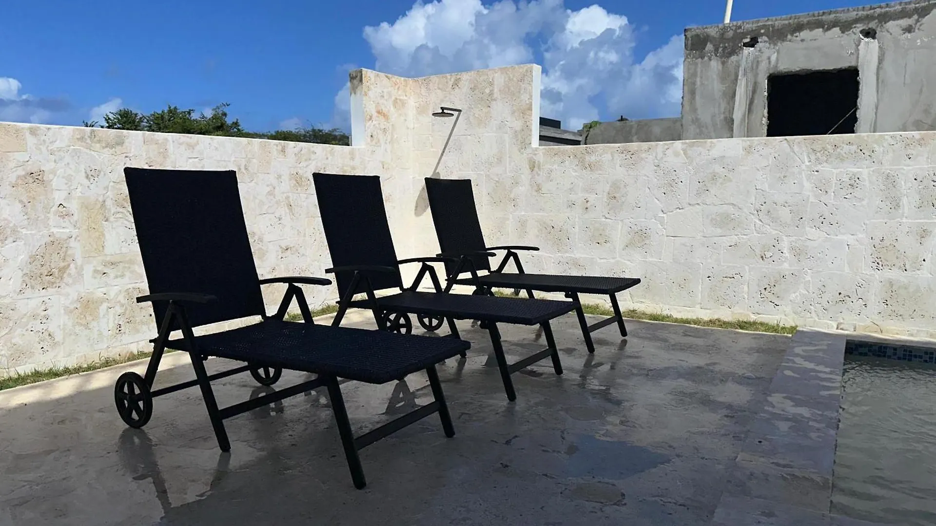 2Ja Management Group - Sov Properties Sosua Villa