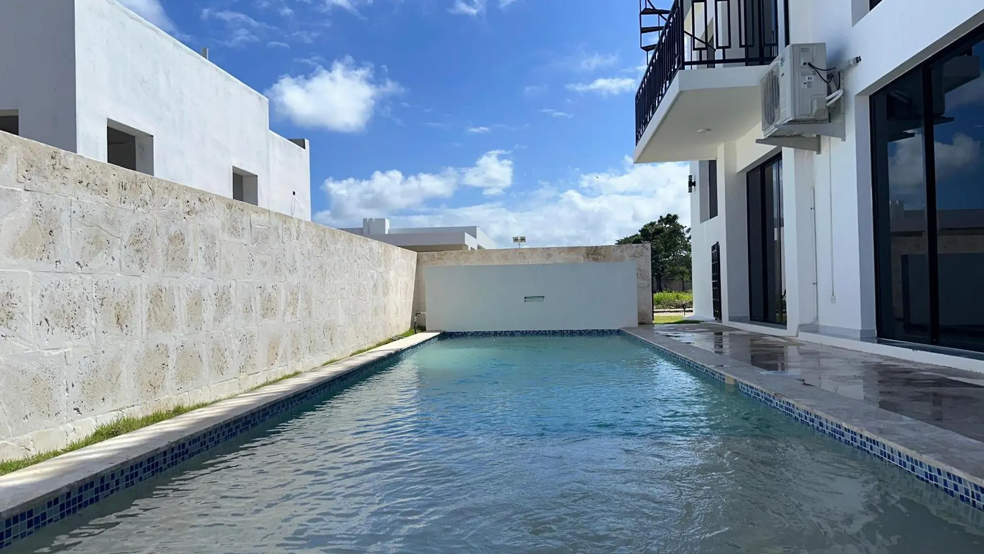 2Ja Management Group - Sov Properties Sosua