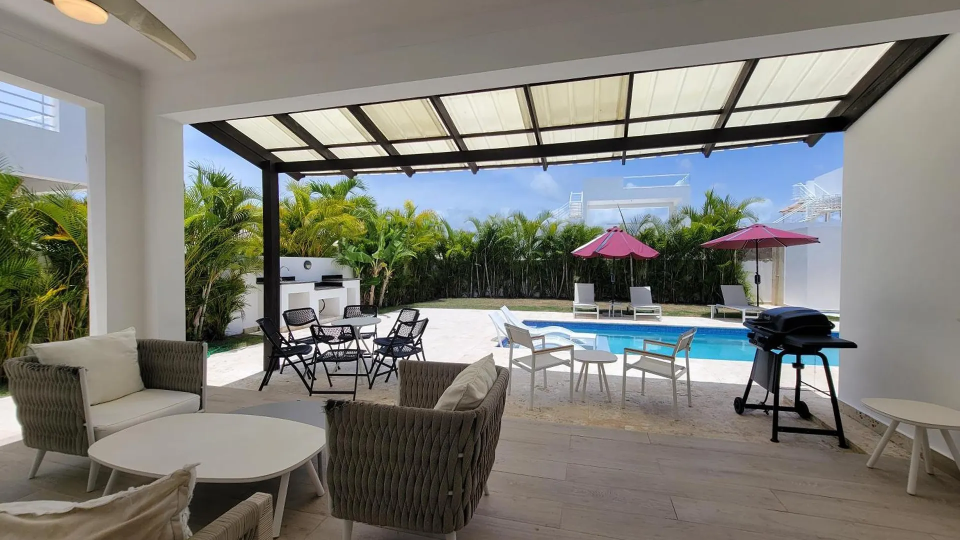 2Ja Management Group - Sov Properties Sosua